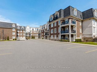 3351 Cawthra Rd #223, Mississauga, ON L5A4N5
