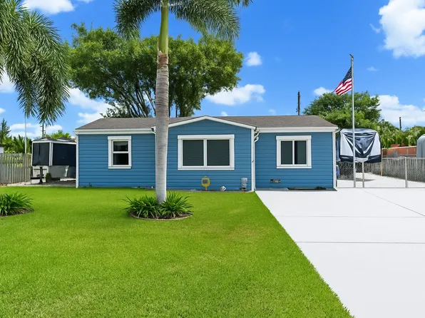 2876 Shawnee Road, West Palm Beach, FL 33406