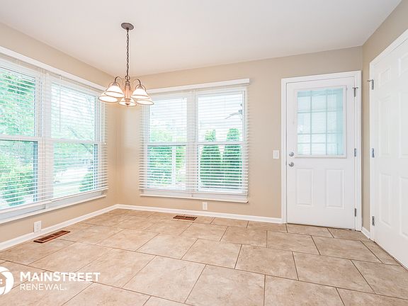 3rd image of 14488 Rosant Ct