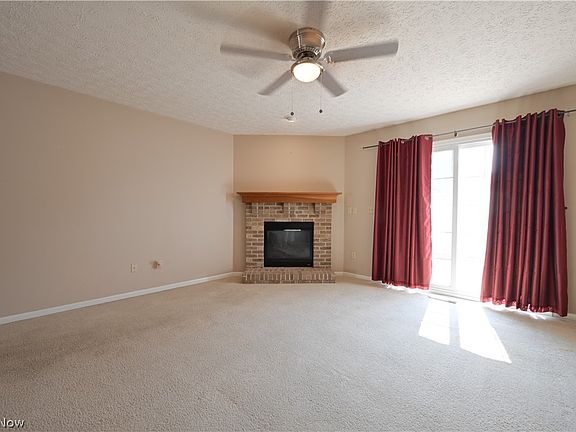 5th image of 105 Carrington Ct