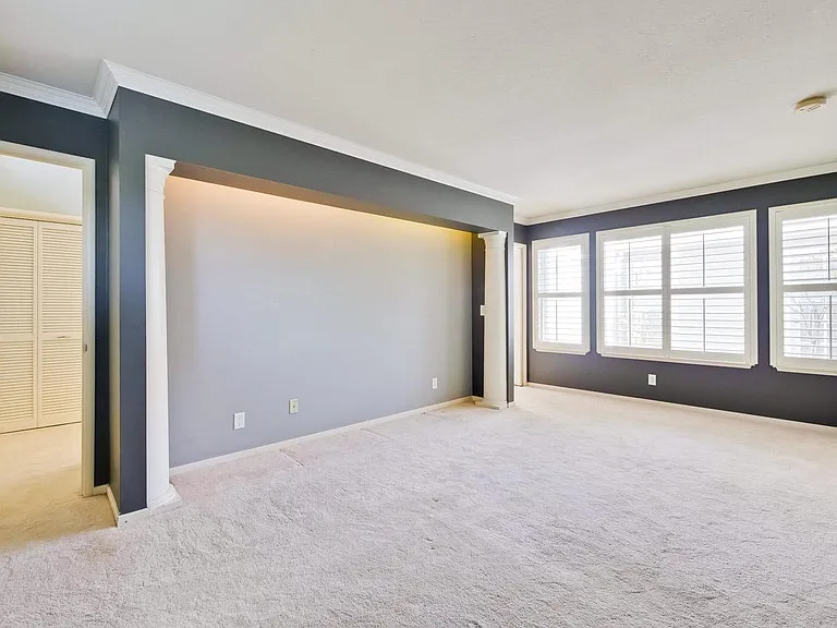 579 Crawford Dr — Photo 12