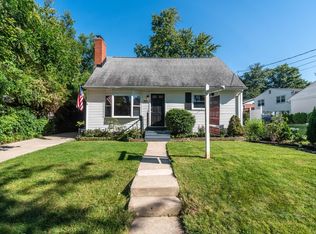 805 Kerwin Rd, Silver Spring, MD 20901