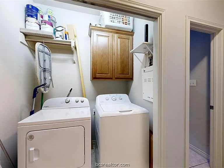 332 Forest Dr — Photo 14