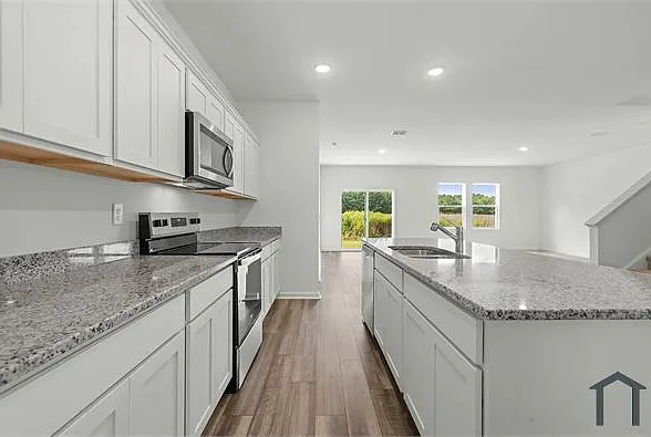 1230 Herring Dr — Photo 25