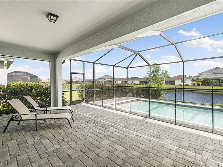 2525 Kona Way — Photo 22
