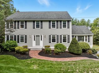 93 Rideout Rd, Hollis, NH 03049