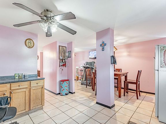 5th image of 3311 S Damen Ave