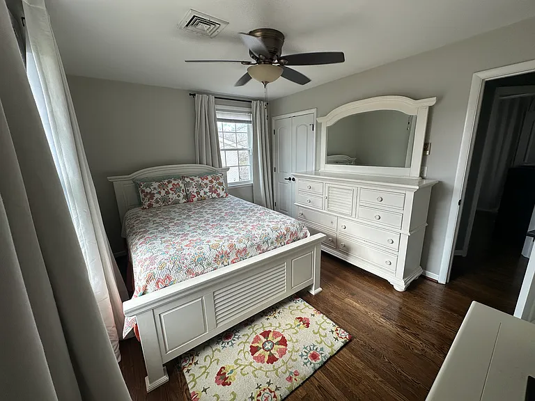 6504 Upton Ln — Photo 15