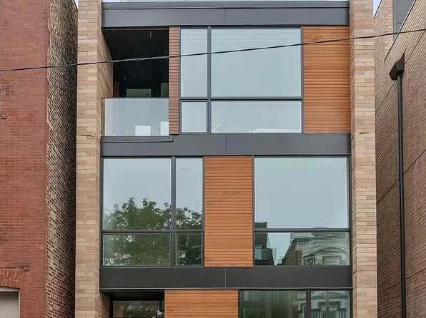 720 N Ada St #2, Chicago, IL 60622