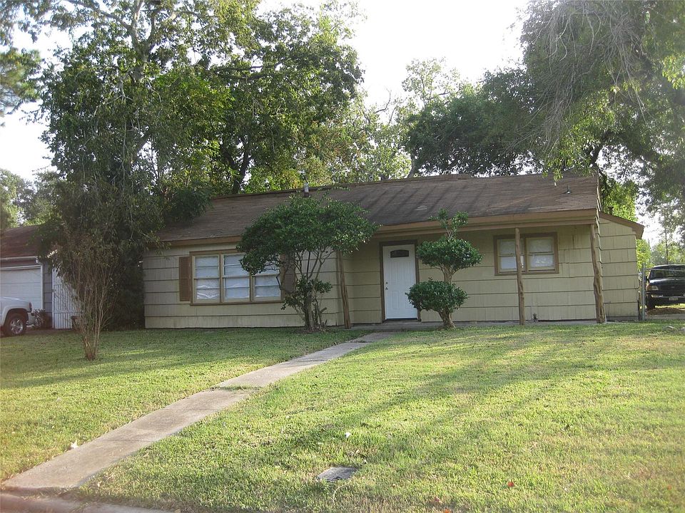 1st image of 4902 Winfree Dr