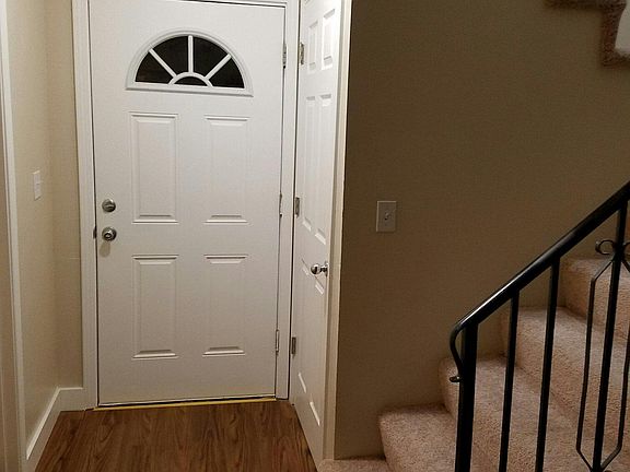 5th image of 1120 SE Baseline St #1