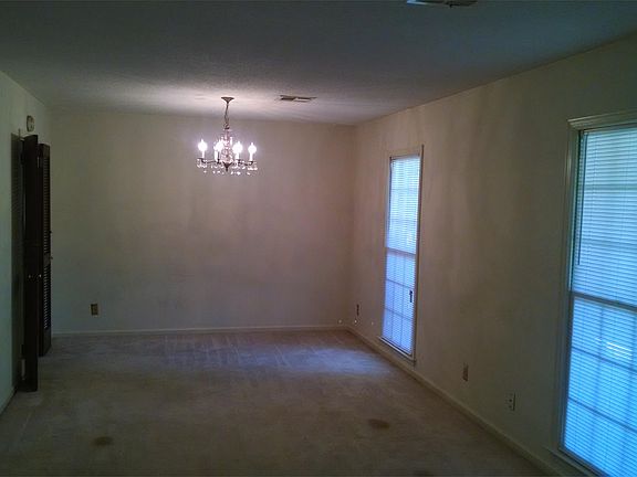 Living room and dining combo