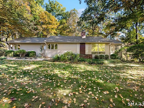 2nd image of 84 Turtleback Road