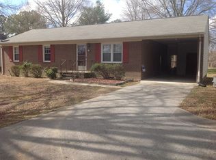 322 Valley Dr, South Boston, VA 24592