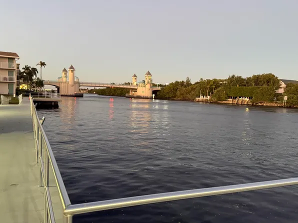 480 Horizons #205, Boynton Beach, FL 33435