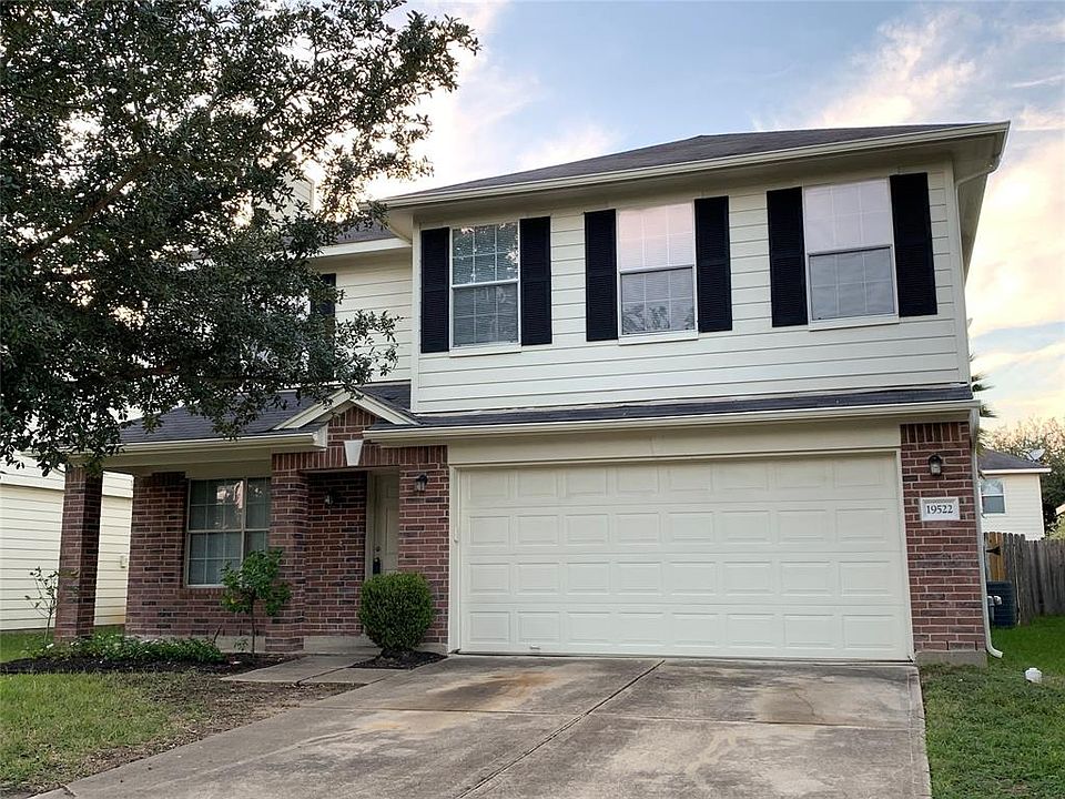 1st image of 19522 Billineys Park Dr