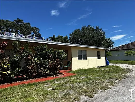 2 bed, $2,100 — Photo 4
