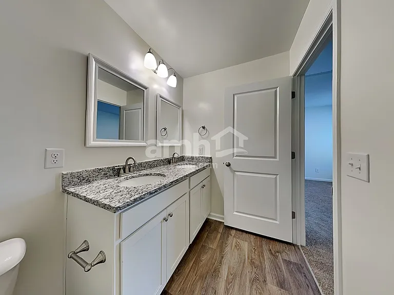112 Tobago Cir — Photo 20
