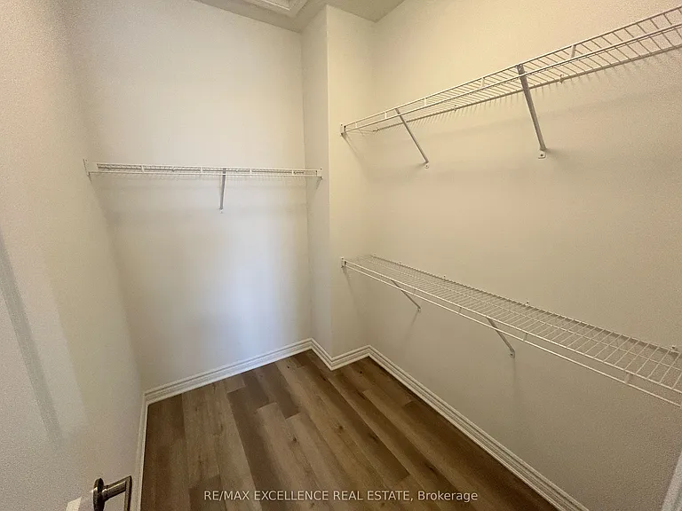 1151 Stirling Todd Ter — Photo 10