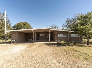 11755 W Coleman Rd, Blackwell, OK 74631