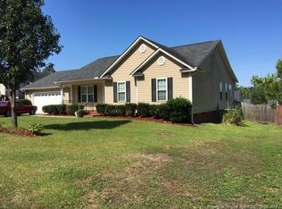 157 Wolfpoint Dr, Fayetteville, NC 28311