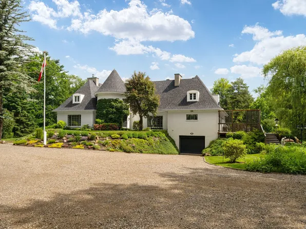 3445 Harwood Rte, Hudson, QC J0P 1H0