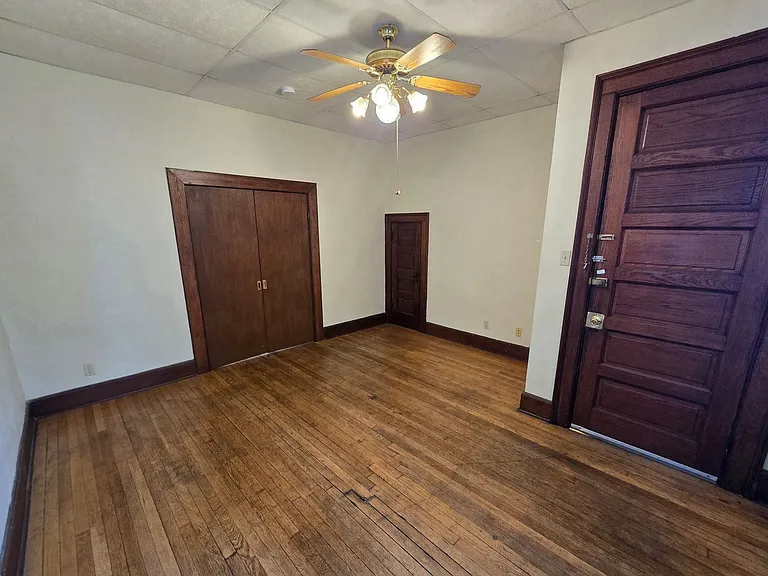 248 Jackson Ave — Photo 6