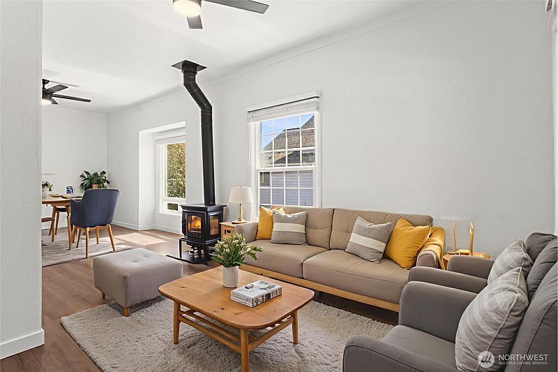 5th image of 1014 B Street