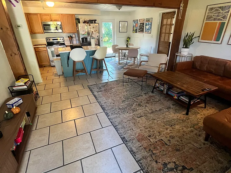 480 Skate Rd — Photo 2