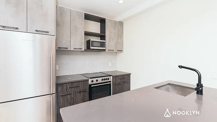 Rented by Nooklyn NYC LLC | media 13