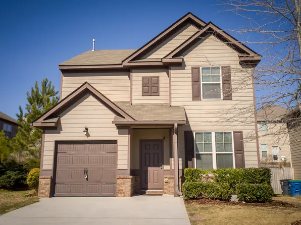 6344 Woodwell Dr, Union City, GA 30291