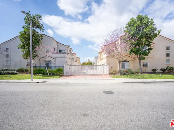 22015 Hawaiian Ave Unit D, Hawaiian Gardens, CA 90716