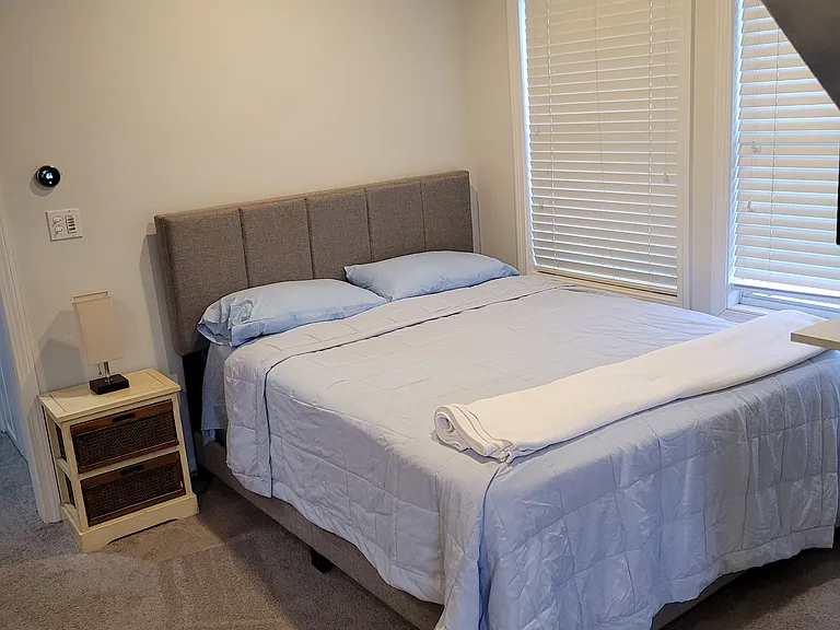 17 Seabreeze Ave #1 — Photo 11