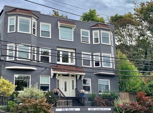 1258 Eastlake Ave E, Seattle, WA 98102