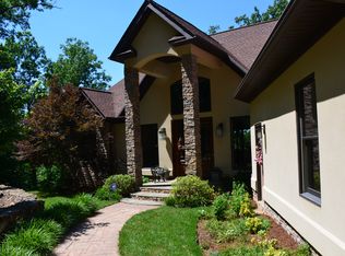 1216 Rocky Cove Ln, Denton, NC 27239