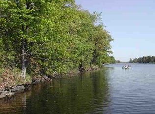 140 W Side Dr, Ballston Lake, NY 12019