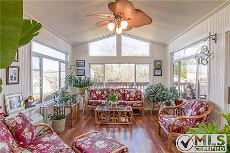 1st image of 1106 Seven Oaks Blvd