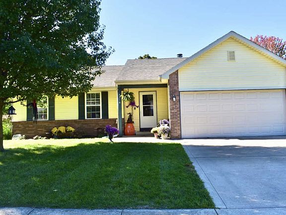 2nd image of 4318 McClellan Ln