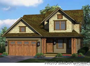 14 W Smt, Asheville, NC 28803