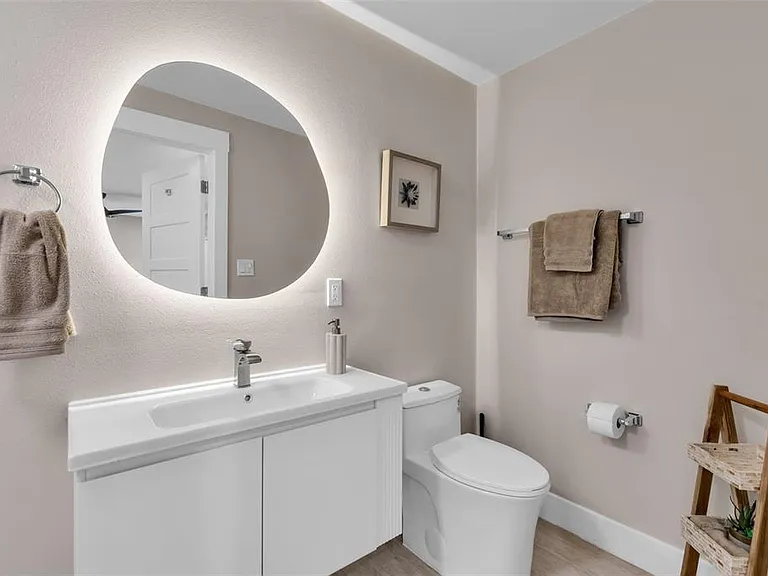 510 N Osprey Ave — Photo 42