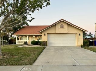15591 Amber Pointe Dr, Victorville, CA 92394