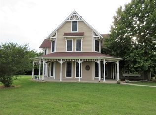 492 County Road 4971, Trenton, TX 75490