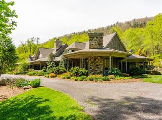200 Webb Cove Rd, Asheville, NC 28804