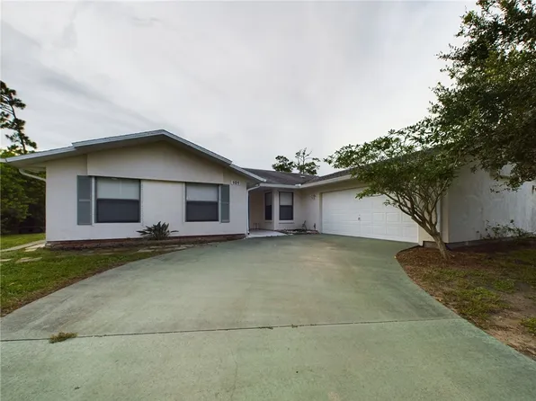 101 Filbert St, Sebastian, FL 32958