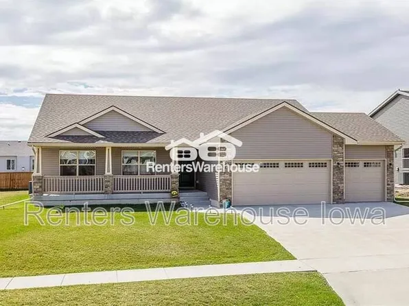 9664 Alderwood Dr, West Des Moines, IA 50266