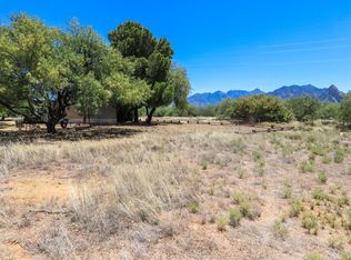 26851 S Purple Finch Ln, Amado, AZ 85645