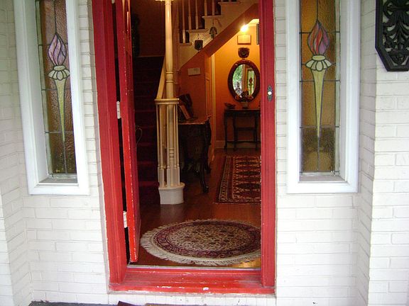 4th image of 2309 Dorrington St