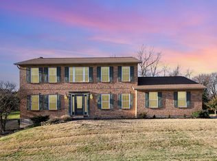 2228 Amsterdam Rd, Villa Hills, KY 41017