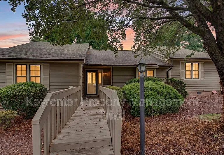 1223 Watermark Ct — Photo 8