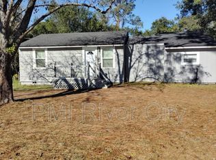 821 Stanwick Rd, Jacksonville, FL 32208